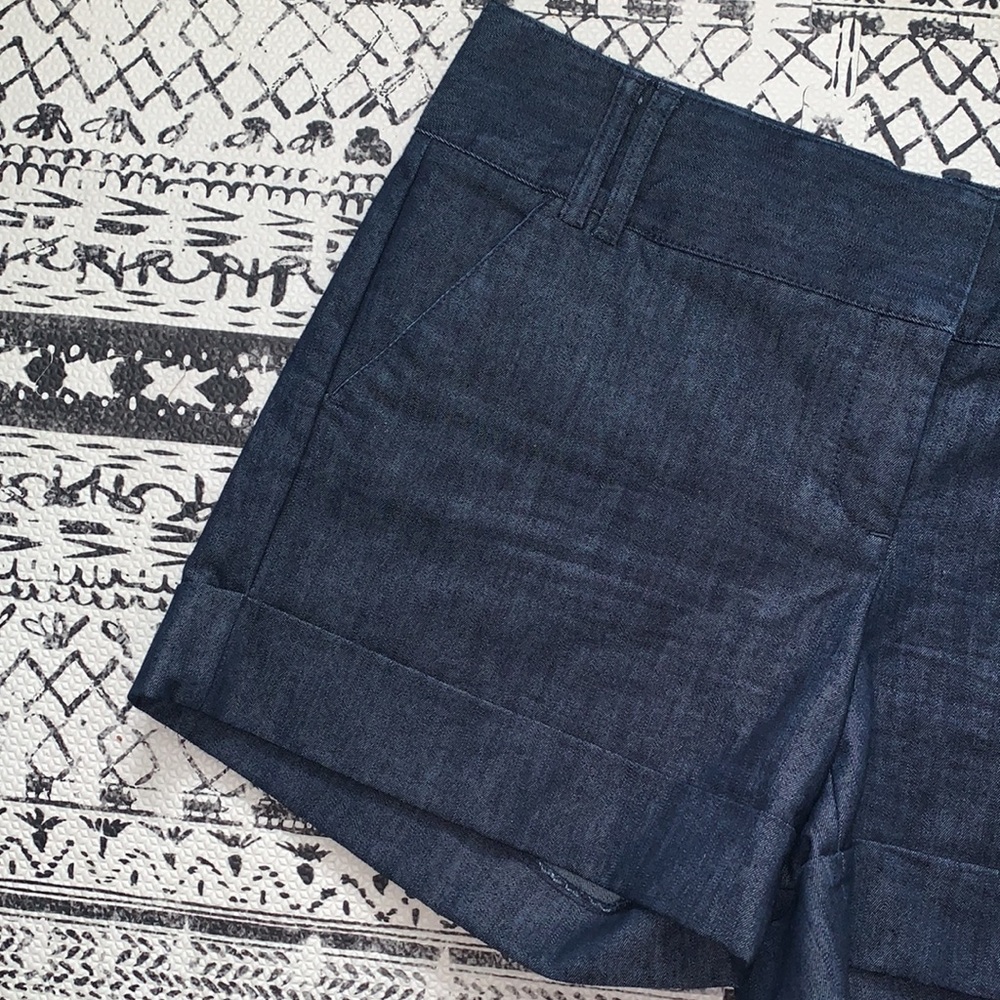 Express Shorts. - Picture 3 of 8